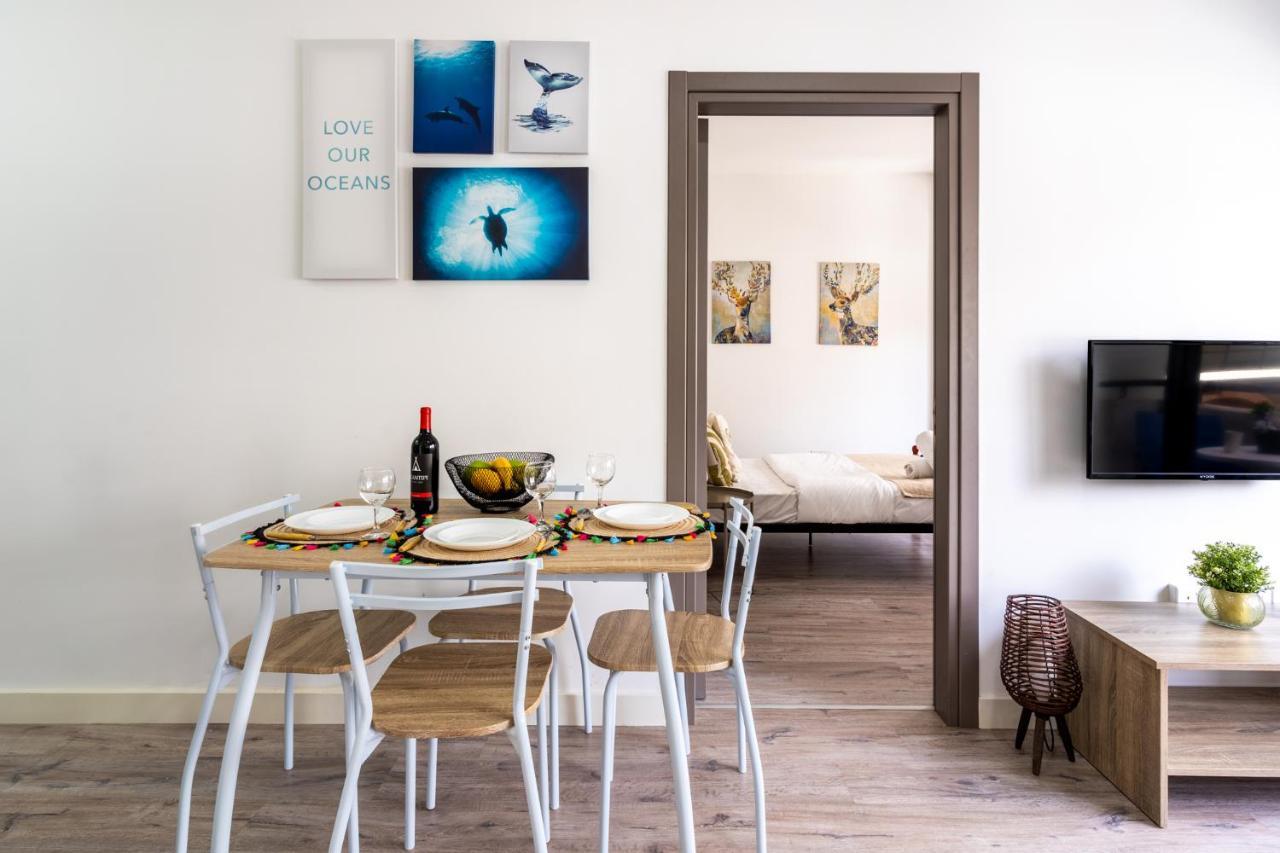 Eleni'S 1-Br Apt In Larnaca Center Buitenkant foto